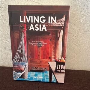 #1288+ TASCHEN Living in Asia Book - Multicolor